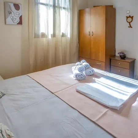 بيت للعطل Platanus Retreat *