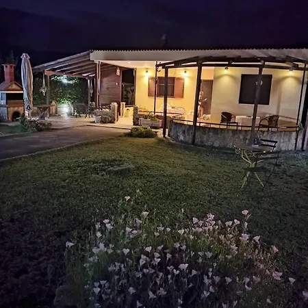 Platanus Retreat Holiday home Elaiokhorion